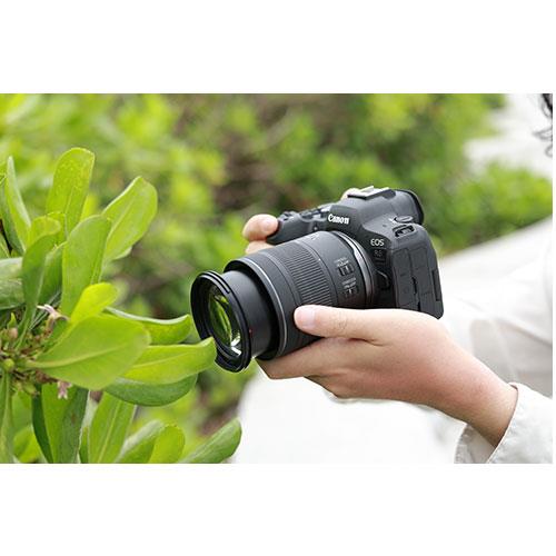 RF 28-70mm F2.8 IS STM Lens Product Image (Secondary Image 3)