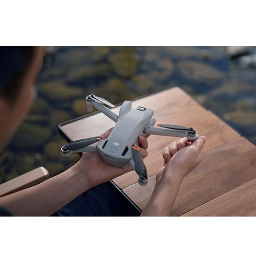 Mini 3 Fly More Combo with DJI RC Remote Controller Product Image (Secondary Image 6)