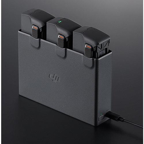 Avata 2 Two-Way Charging Hub Product Image (Secondary Image 2)