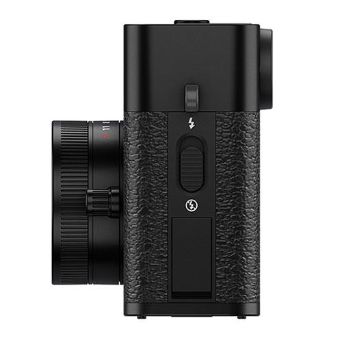 X half Compact Digital Camera in Black Product Image (Secondary Image 4)