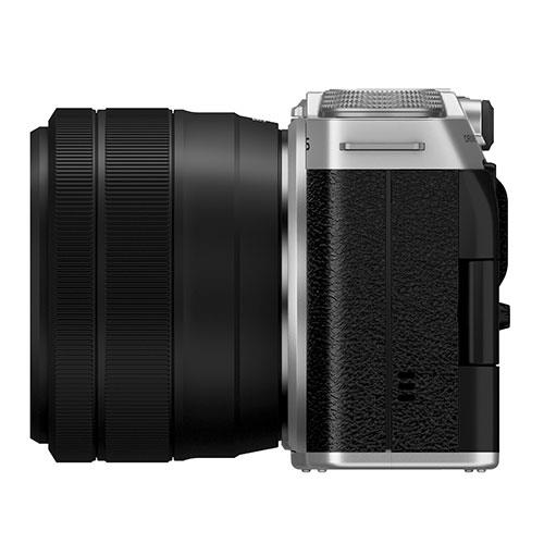 X-M5 Mirrorless Camera in Silver with XC15-45mm Lens Product Image (Secondary Image 6)