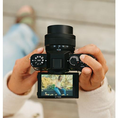 X-T30 III Mirrorless Camera in Black with XC13-33mm F3.5-6.3 OIS Lens Product Image (Secondary Image 6)