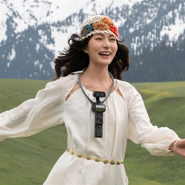 Luna Ultra Neck Mount Product Image (Secondary Image 2)