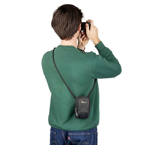 Lowepro compact camera case online