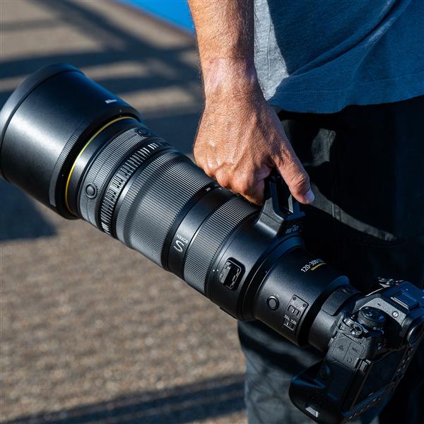 Nikkor Z 120-300mm F2.8 TC VR S Lens Product Image (Secondary Image 6)