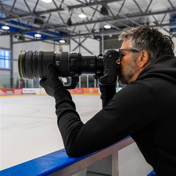 Nikkor Z 120-300mm F2.8 TC VR S Lens Product Image (Secondary Image 7)