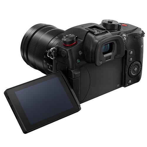 GH5 II Mirrorless Camera with Leica 12-60mm f/2.8-4.0 Lens Product Image (Secondary Image 4)