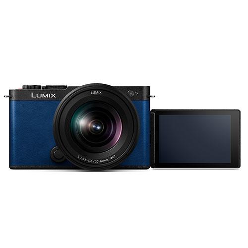 Lumix S9 Mirrorless Camera in Blue with Lumix S 20-60mm F3.5-5.6 Lens Product Image (Secondary Image 3)