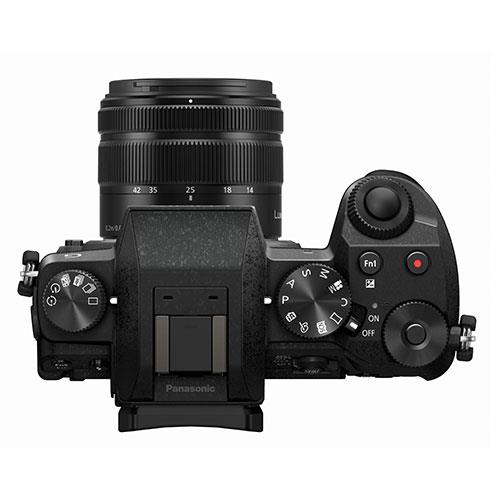 Lumix DMC-G7 Compact System Camera in Black + 14-42mm Lens Product Image (Secondary Image 6)