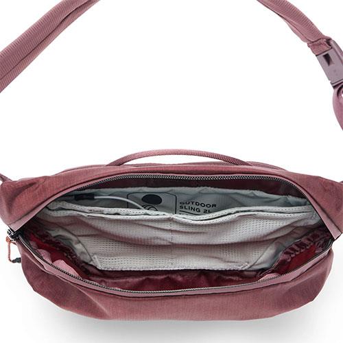 Outdoor Sling 2L in Eclipse Product Image (Secondary Image 2)