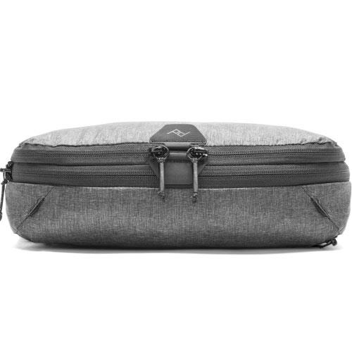 Packing Cube Medium in Charcoal Product Image (Secondary Image 1)
