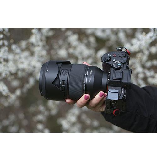 AF 35-150mm F2-2.8 Lens - Sony E-mount Product Image (Secondary Image 5)