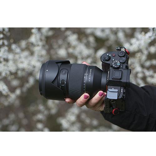 AF 35-150mm F2-2.8 Lens - L-mount Product Image (Secondary Image 5)