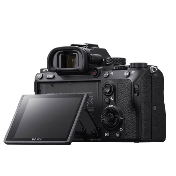 a7 III Mirrorless Camera with FE 28-70mm F3.5-5.6 OSS II Lens Product Image (Secondary Image 3)