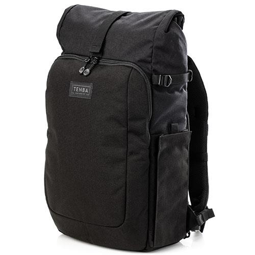 Fulton v2 16L Backpack in Black Product Image (Secondary Image 1)