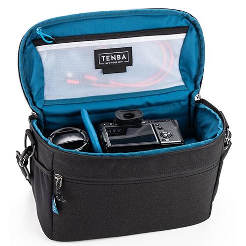 Skyline v2 12 Shoulder Bag in Black Product Image (Secondary Image 2)
