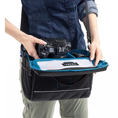 Skyline v2 12 Shoulder Bag in Black Product Image (Secondary Image 3)