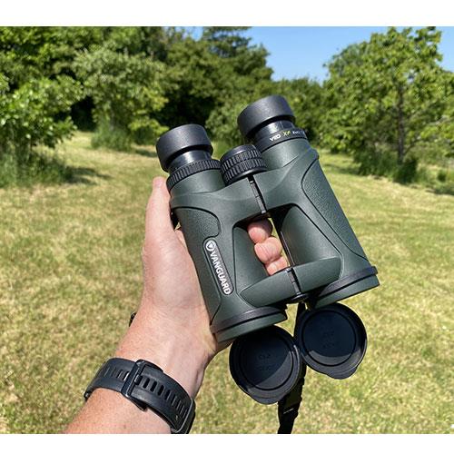 Veo XF 10x42 Binoculars Product Image (Secondary Image 3)