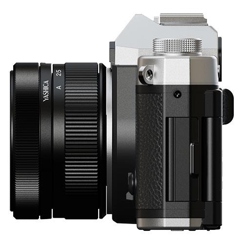 YASHICA FX-D 100 デジタルカメラ　トイカメラ YASHICA FX-D 100 Digital Film Simulation Camera | YASHICA