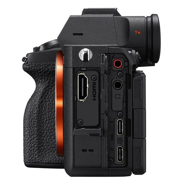 a7 V Mirrorless Camera Body with FE 24-70mm F2.8 GM II Lens Product Image (Secondary Image 4)