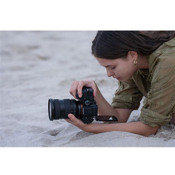 a7 V Mirrorless Camera Body with FE 24-70mm F2.8 GM II Lens Product Image (Secondary Image 8)