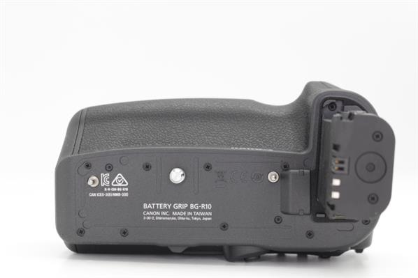 BG-R10 Battery Grip for EOS R5 and R6 Cameras - Secondary Sku Image