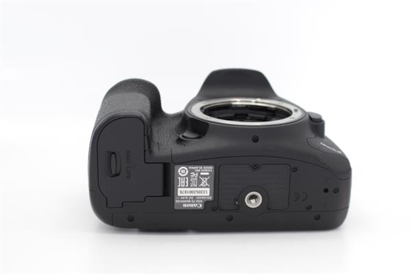 EOS 7D Mark II Digital SLR Body - Secondary Sku Image