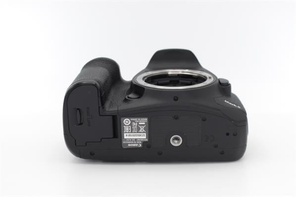 EOS 7D Mark II Digital SLR Body - Secondary Sku Image