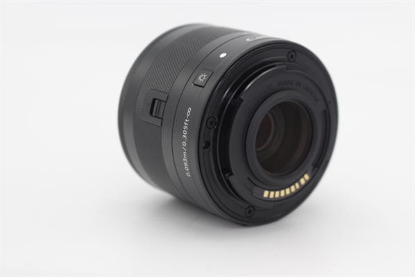 EF-M 28mm f/3.5 Macro IS STM Lens - Secondary Sku Image