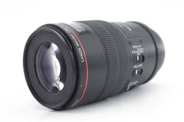EF 100mm f2.8L Macro IS USM Lens - Primary Sku Image