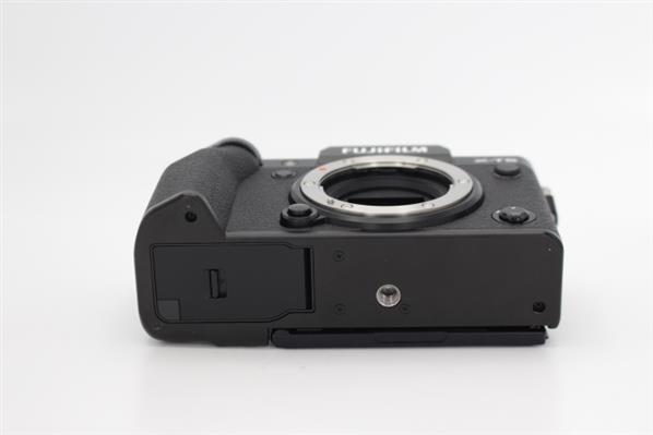 X-T5 Mirrorless Camera Body in Black - Secondary Sku Image