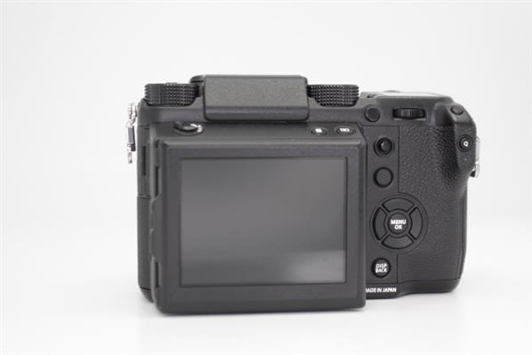 GFX 50S Mirrorless Medium Format Camera Body - Secondary Sku Image