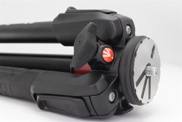 190 Go! Aluminium M Series 4 Section Tripod - Secondary Sku Image