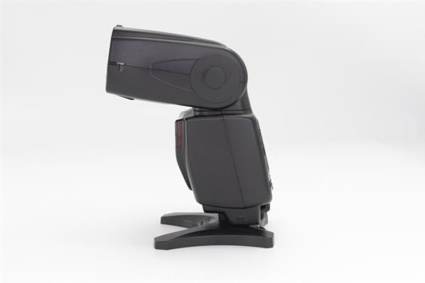 SB-700 Speedlight - Secondary Sku Image