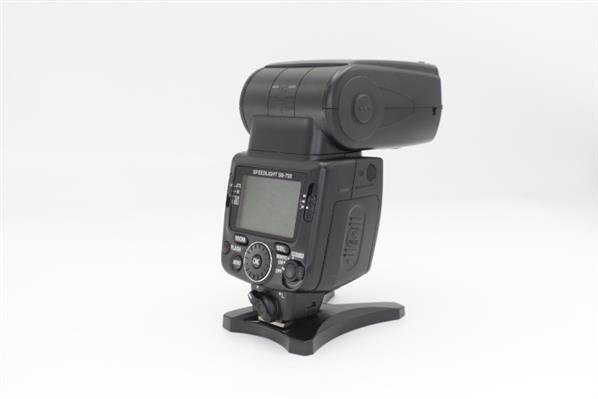 SB-700 Speedlight - Secondary Sku Image