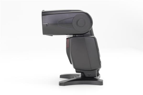 SB-700 Speedlight - Secondary Sku Image