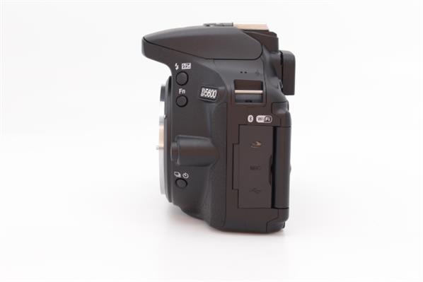 D5600 Body - Secondary Sku Image