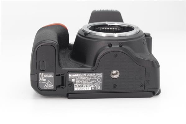 D5600 Body - Secondary Sku Image