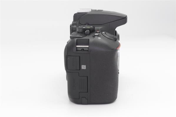 D5600 Body - Secondary Sku Image