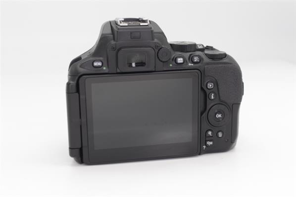 D5600 Body - Secondary Sku Image