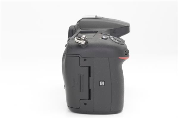 D7200 Digital SLR Body - Secondary Sku Image
