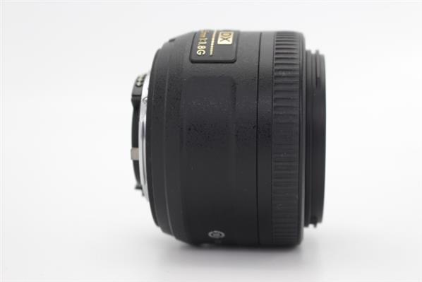 AF-S Nikkor 35mm f/1.8G DX Lens - Secondary Sku Image