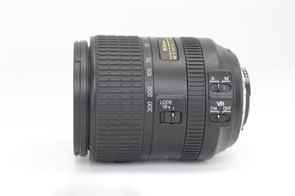 Nikkor AF-S DX 18-300mm f/3.5-6.3 G ED VR Lens - Secondary Sku Image