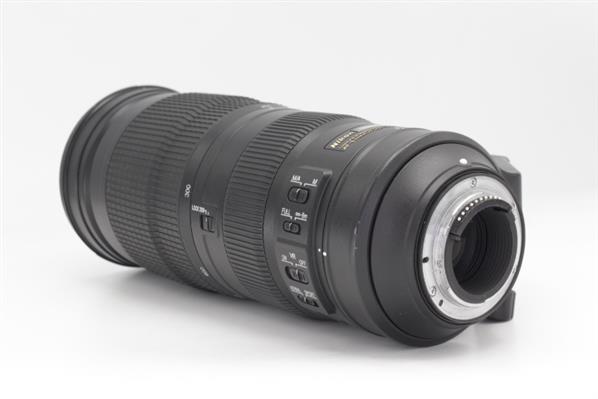 AF-S Nikkor 200–500mm f/5.6E ED VR Lens - Secondary Sku Image