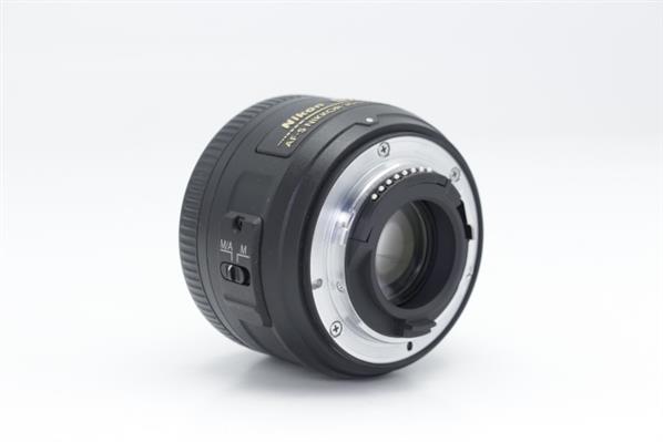 AF-S Nikkor 35mm f/1.8G DX Lens - Secondary Sku Image