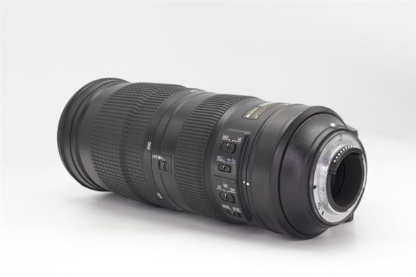 AF-S Nikkor 200–500mm f/5.6E ED VR Lens - Secondary Sku Image