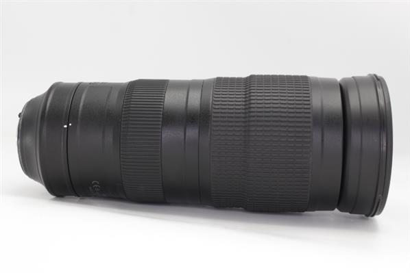 AF-S Nikkor 200–500mm f/5.6E ED VR Lens - Secondary Sku Image