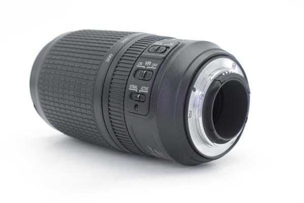 AF-S NIKKOR 70-300mm f/4.5-5.6G IF-ED VR Lens - Secondary Sku Image