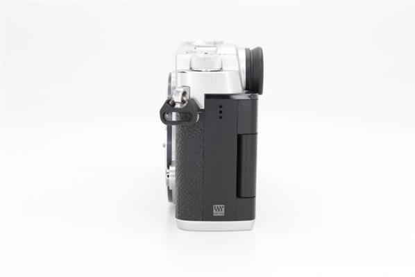Buy Olympus PEN-F Body Used - Good condition - 525.00
