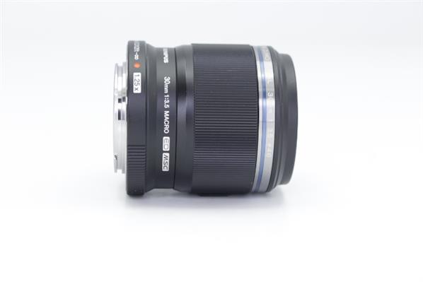 M.ZUIKO DIGITAL ED 30mm f/3.5 Macro Lens - Secondary Sku Image